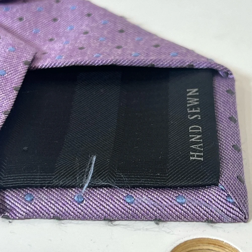 Robert Talbott Carmel Hand Sewn Made in USA 100% Silk Purple Polka Dot Tie - Picture 4 of 9